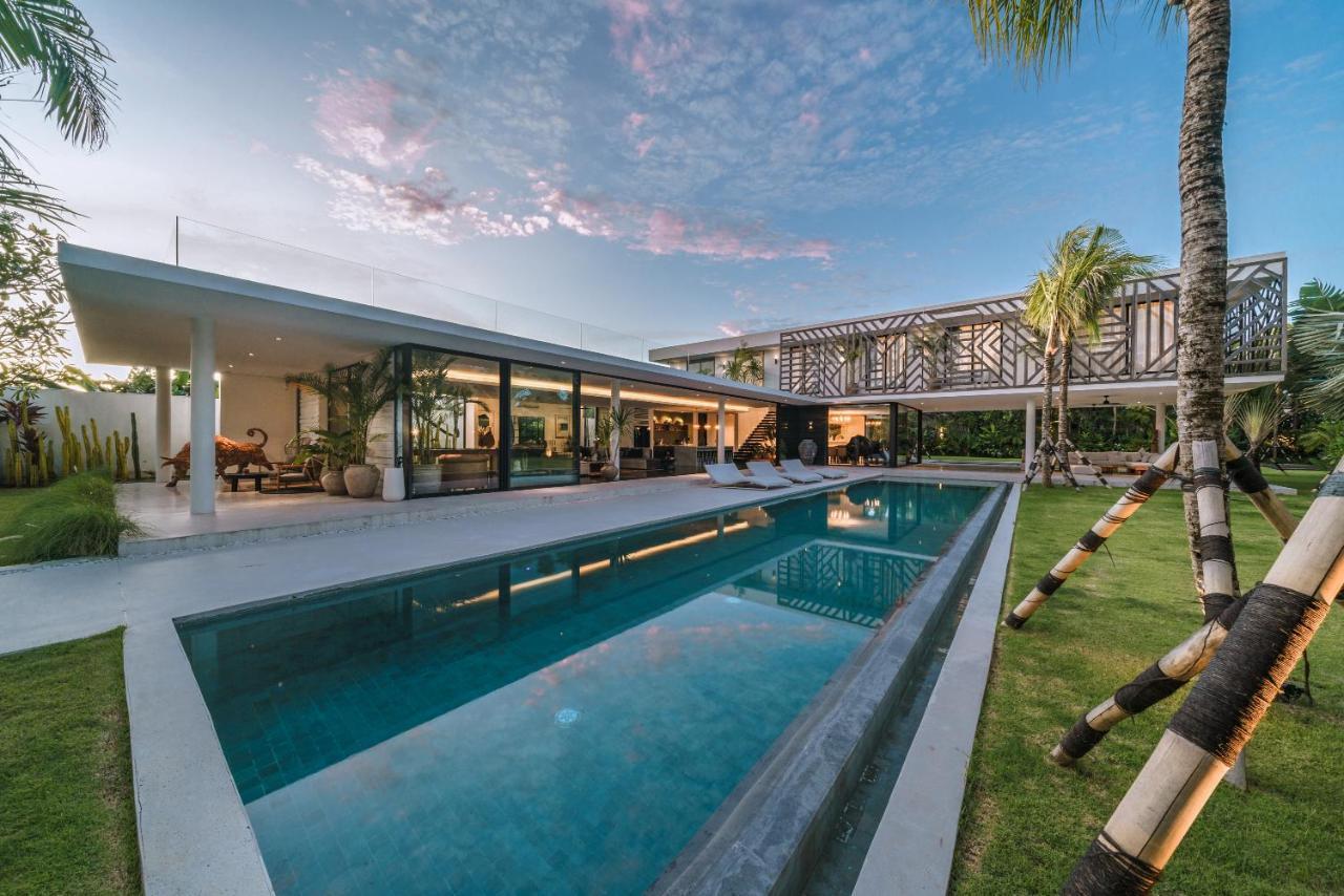 Bull House Amazing 6 Bedrooms Contemporary In