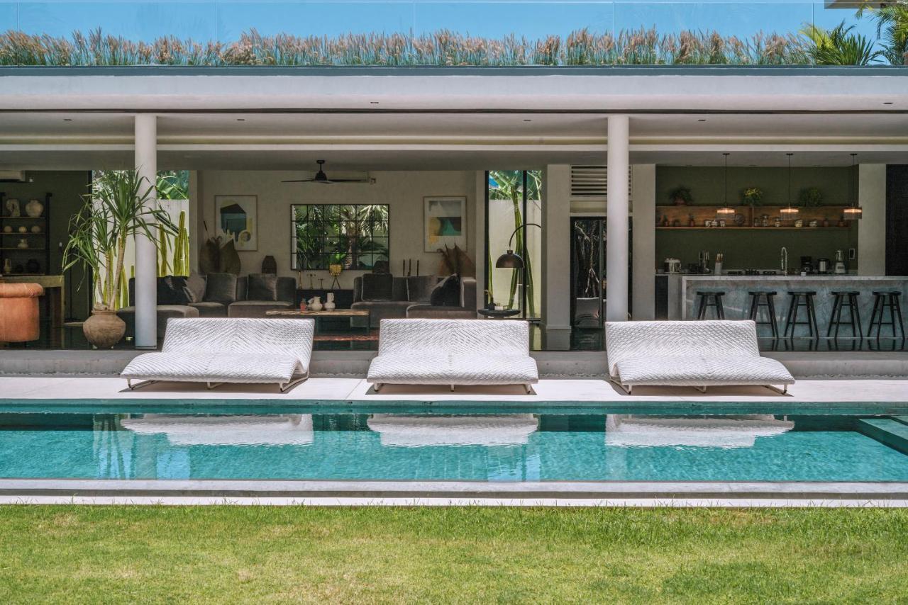 Bull House Amazing 6 Bedrooms Contemporary In